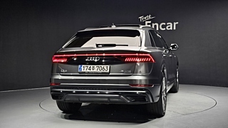 AUDI Q8 4M 2022