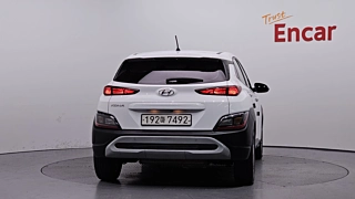HYUNDAI KONA 2021