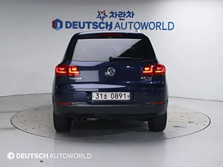 VOLKSWAGEN TIGUAN 2016