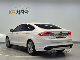 FORD MONDEO 2019