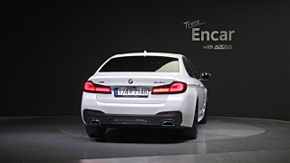 BMW 5-SERIES G30 2022