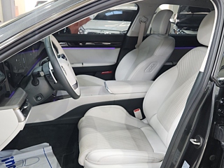 HYUNDAI GRANDEUR GN7 2023