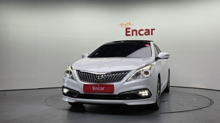 HYUNDAI GRANDEUR HG 2016