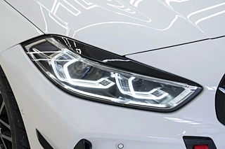 BMW 1-SERIES F40 2024