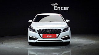 HYUNDAI LF SONATA HYBRID 2017