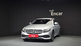 MERCEDES BENZ E-CLASS W213 2020
