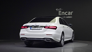 MERCEDES BENZ E-CLASS W213 2020