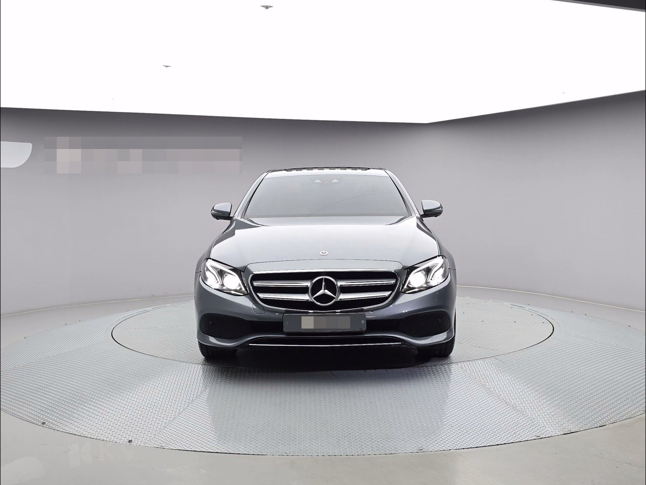 MERCEDES BENZ E-CLASS W213 2018
