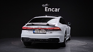 AUDI A7 4K 2022