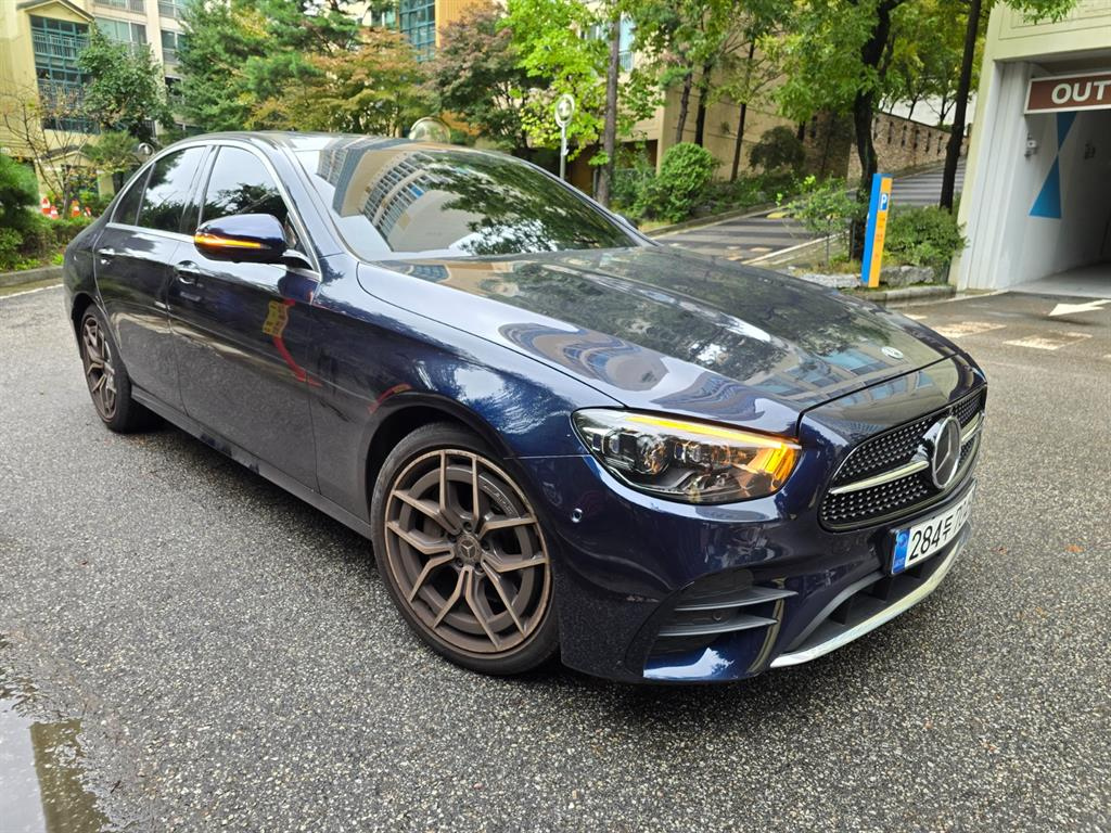 MERCEDES BENZ E-CLASS W213 2020