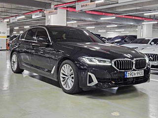 BMW 5-SERIES G30 2023
