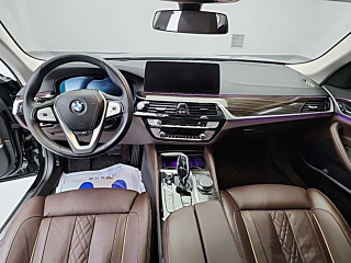 BMW 5-SERIES G30 2023