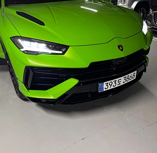 Заказать LAMBORGHINI URUS