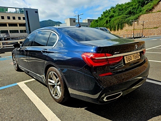 BMW 7-SERIES G11 2018