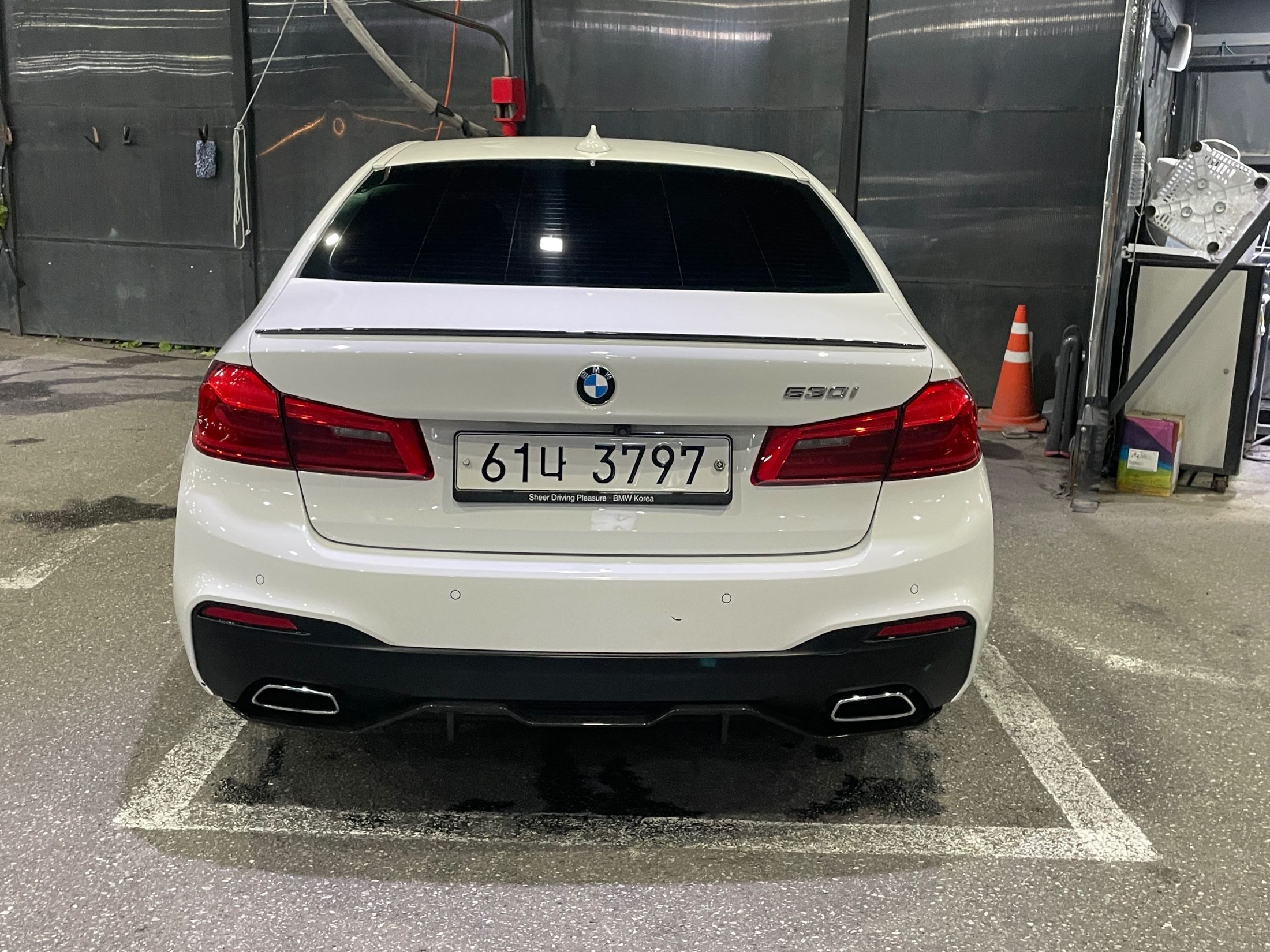 BMW 5-SERIES G30 2019