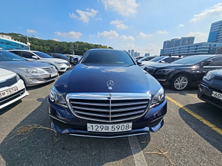 MERCEDES BENZ E-CLASS W213 2019