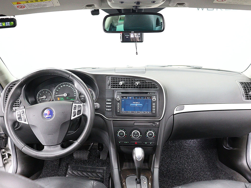 SAAB 9-3 2008