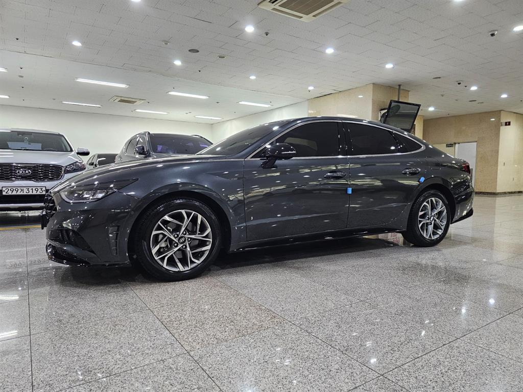 HYUNDAI SONATA DN8 2020