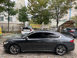 HYUNDAI GRANDEUR IG 2017