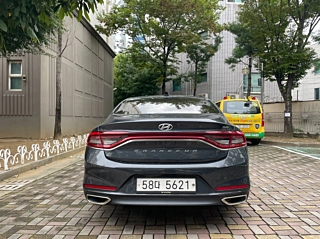 HYUNDAI GRANDEUR IG 2017