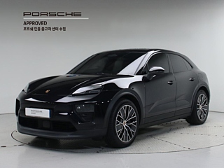 Заказать PORSCHE MACAN EV