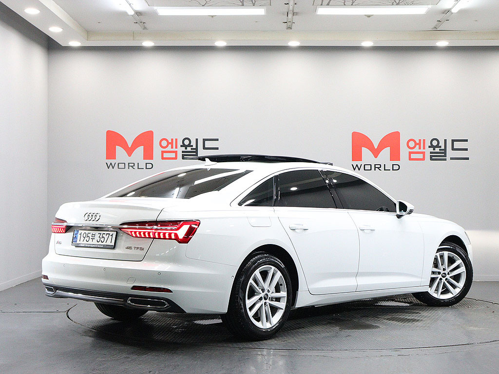 AUDI A6 C8 2023