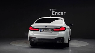 BMW 5-SERIES G30 2022