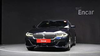 BMW 5-SERIES G30 2020