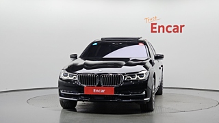 BMW 7-SERIES G11 2016