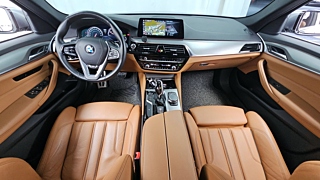 BMW 5-SERIES G30 2018