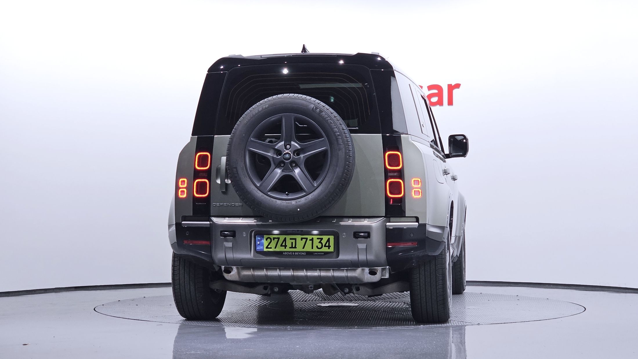 LAND ROVER DEFENDER L663 2024
