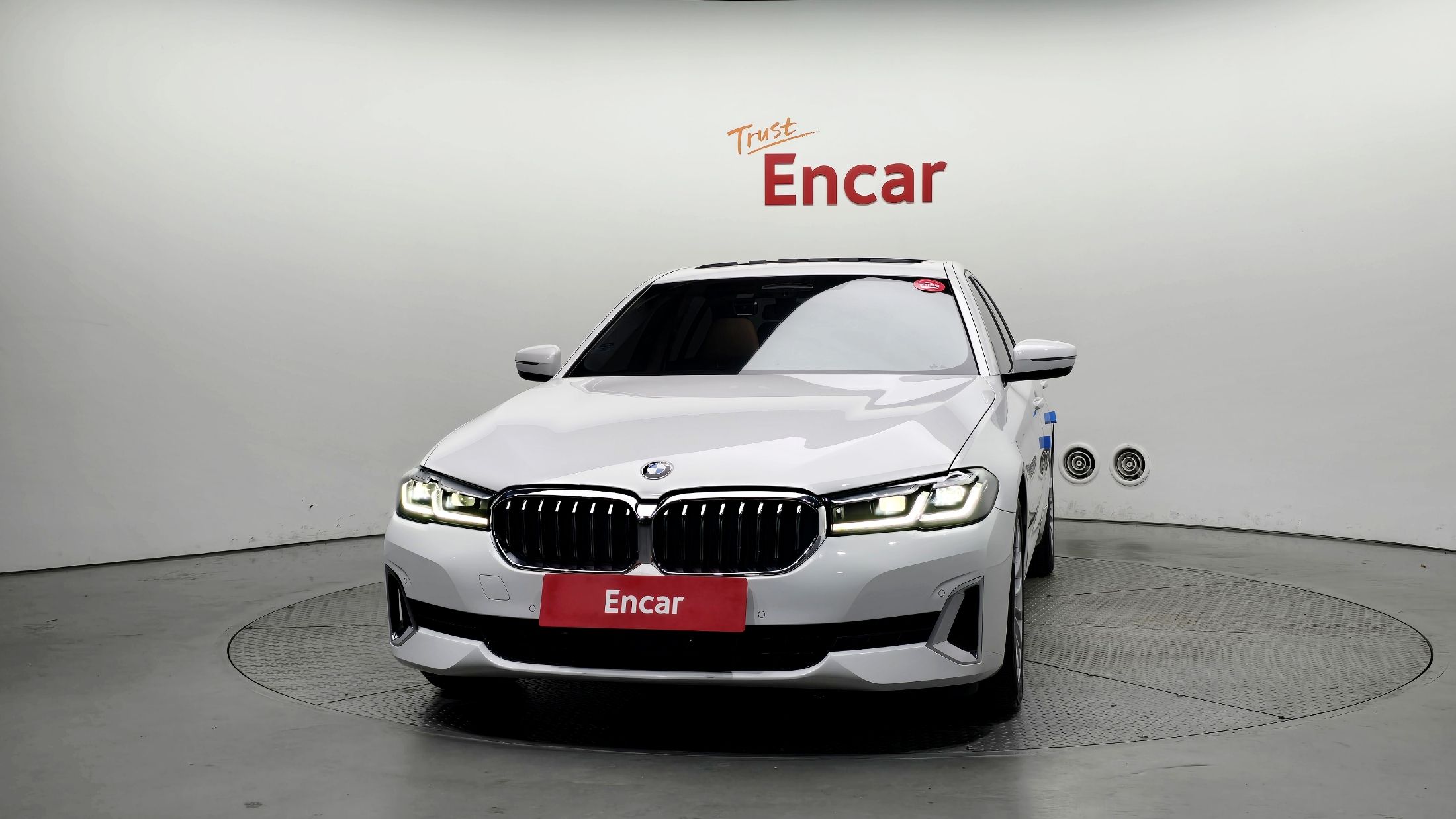 BMW 5-SERIES G30 2021