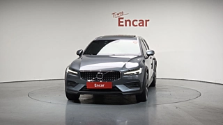 VOLVO V60 CROSS COUNTRY 2021