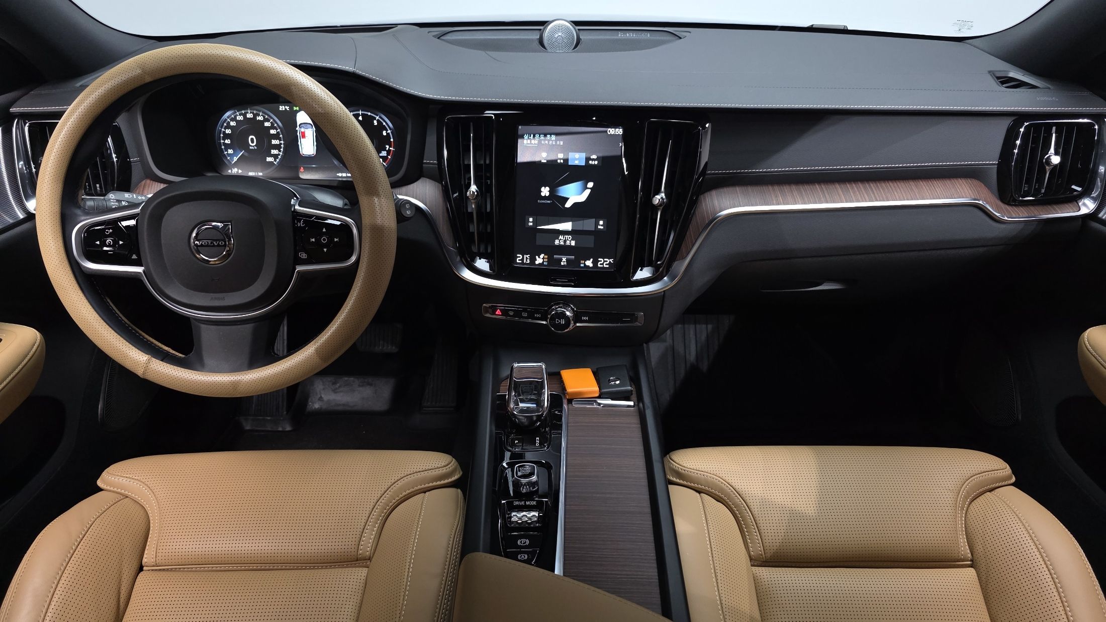 VOLVO V60 CROSS COUNTRY 2021