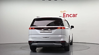 KIA CARNIVAL 2023