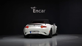 MAZDA MX-5 2021