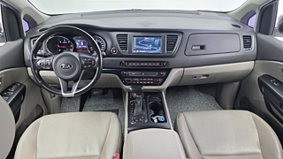 KIA CARNIVAL 2018