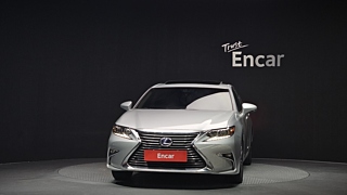 LEXUS ES300H 2017