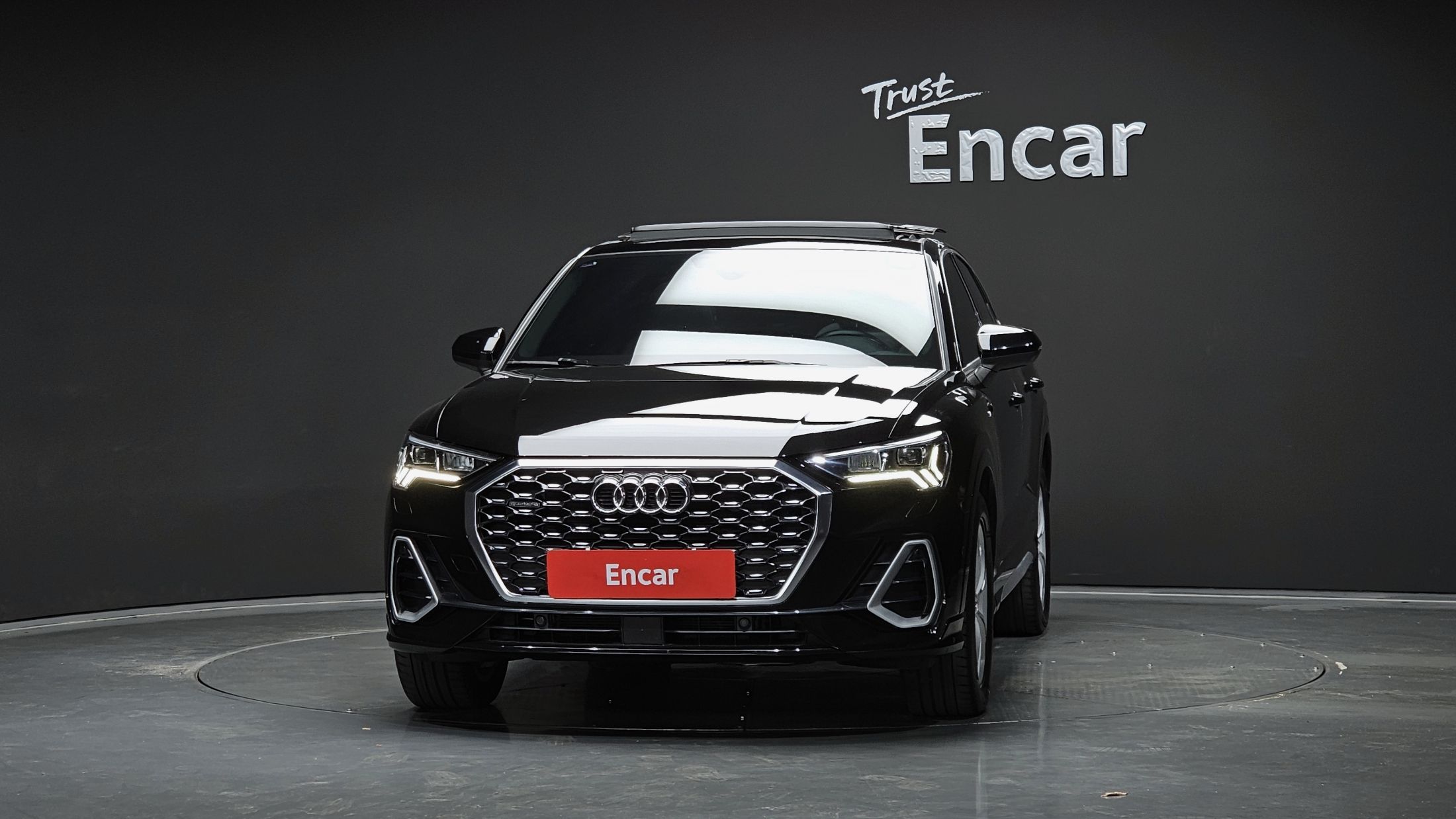 AUDI Q3 F3 2023