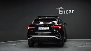AUDI Q3 F3 2023