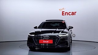 AUDI A7 4K 2020
