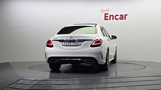 MERCEDES BENZ C-CLASS W205 2020