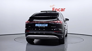 AUDI Q4 E-TRON F4 2023