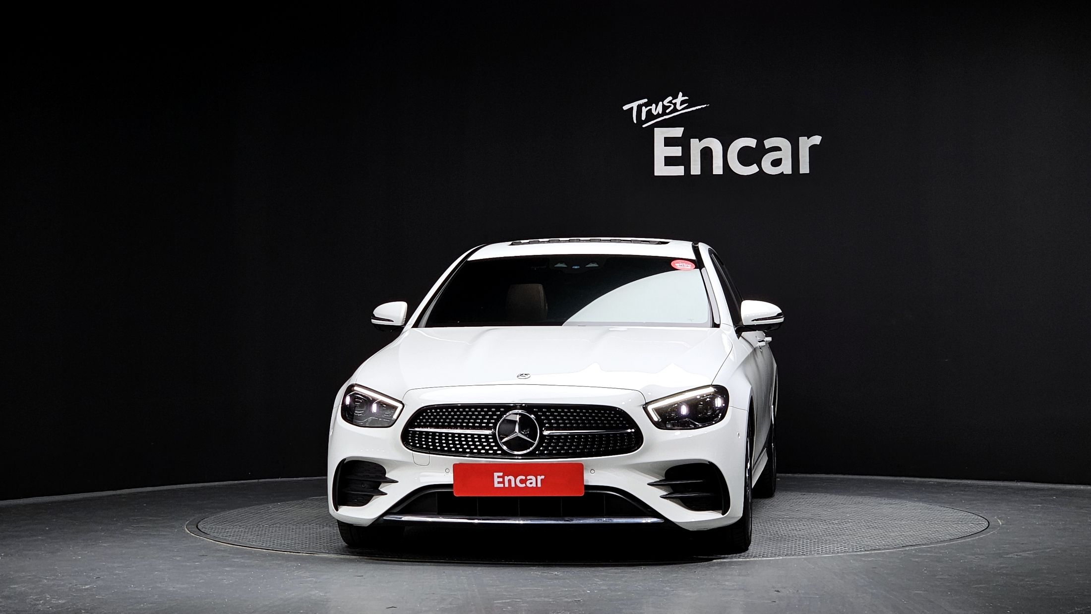 MERCEDES BENZ E-CLASS W213 2022