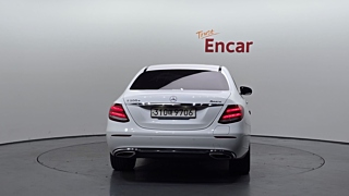 MERCEDES BENZ E-CLASS W213 2020