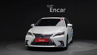 LEXUS CT200H 2018