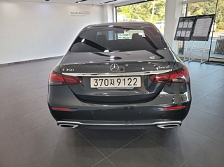 MERCEDES BENZ E-CLASS W213 2022