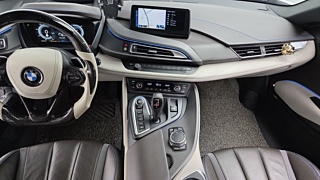 BMW I8 2016
