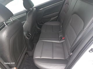 HYUNDAI AVANTE AD 2016