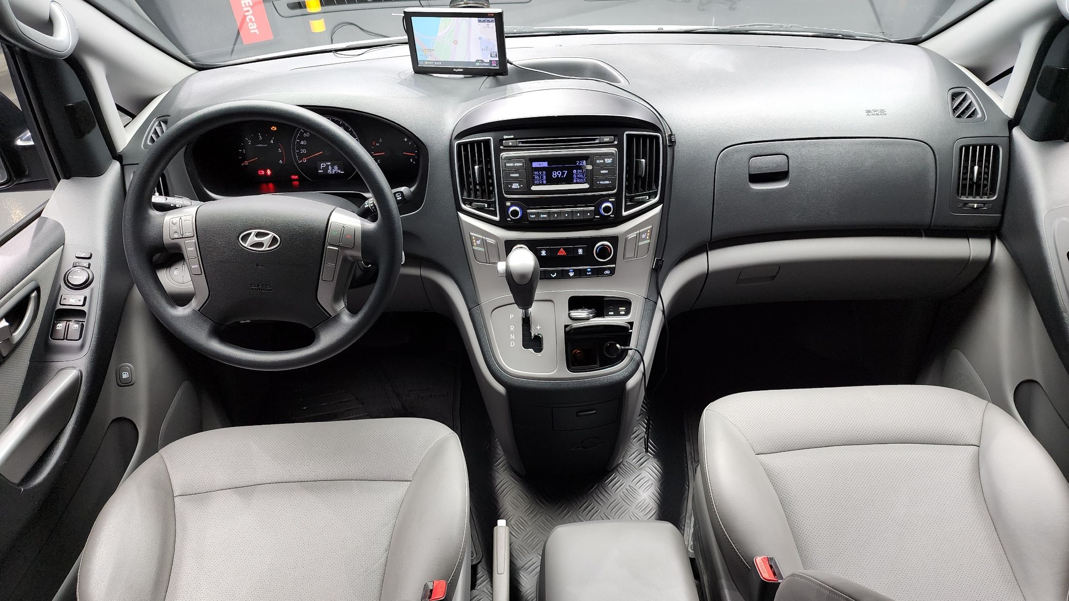 HYUNDAI STAREX GRAND 2016